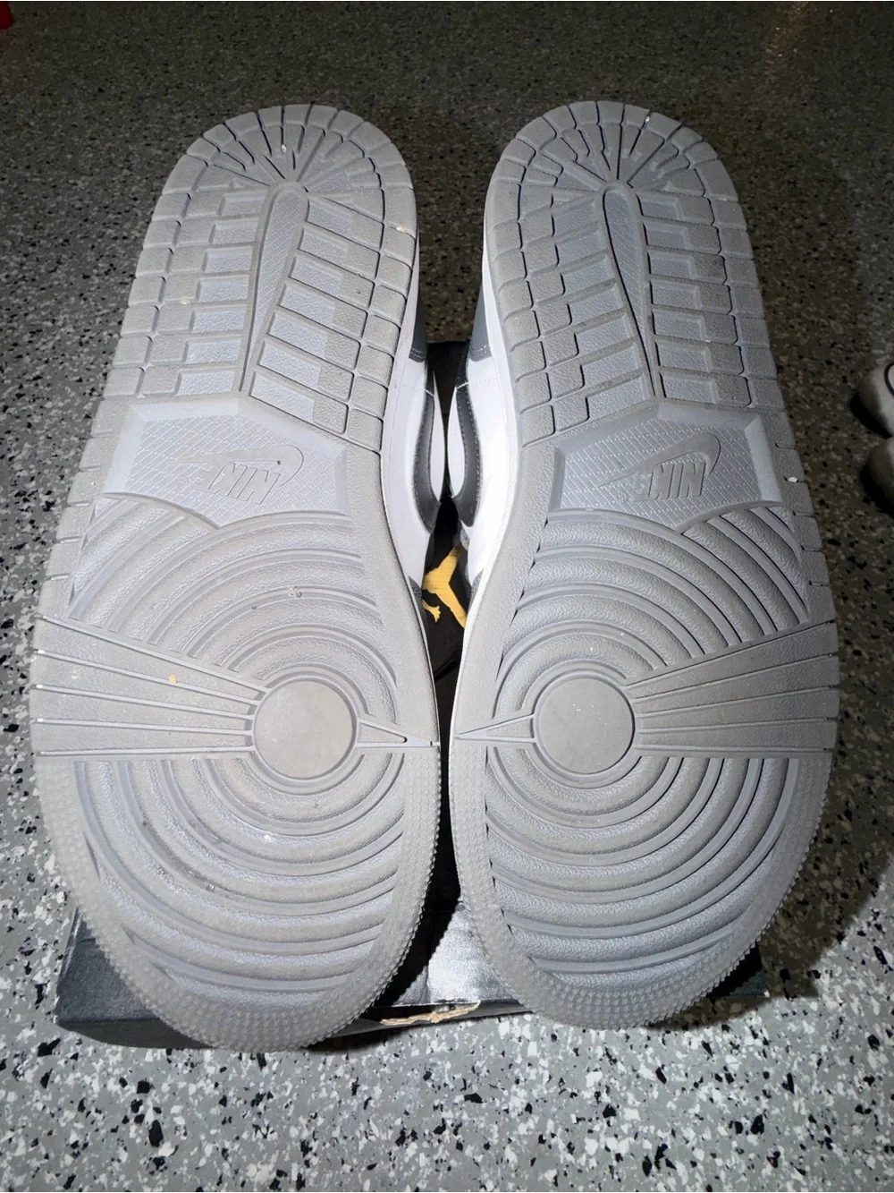 Jordan Low-Top Sneakers in Gray and White